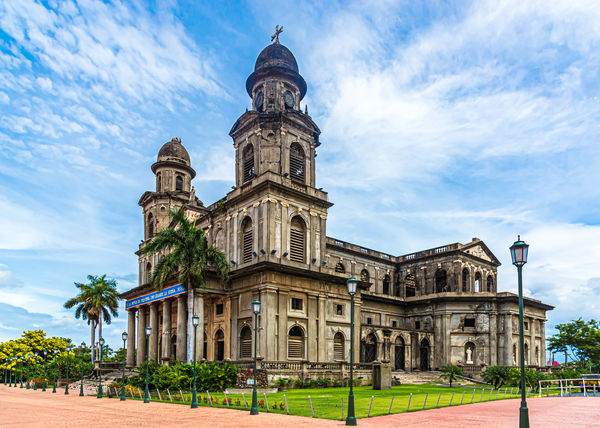 9 - Nicaragua/Managua -The Old Cathedral of Managu...