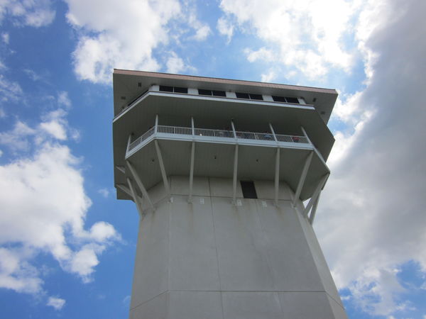 "The Spike" tower in North Platte (RR viewing from...