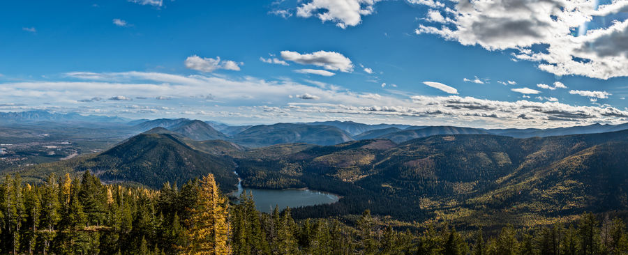 Pano from the lookout - that's Cyclone Lake below...