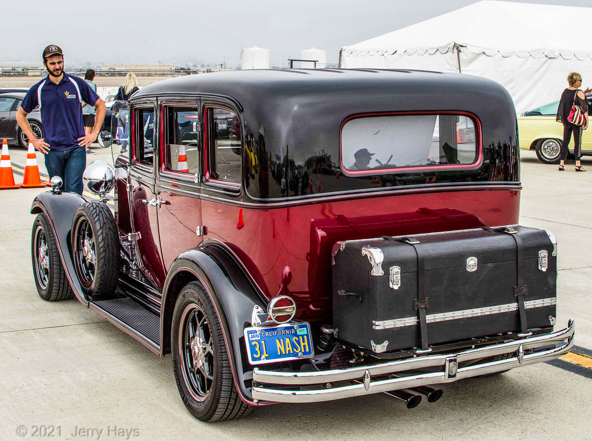 7.  1931 Nash rear view...