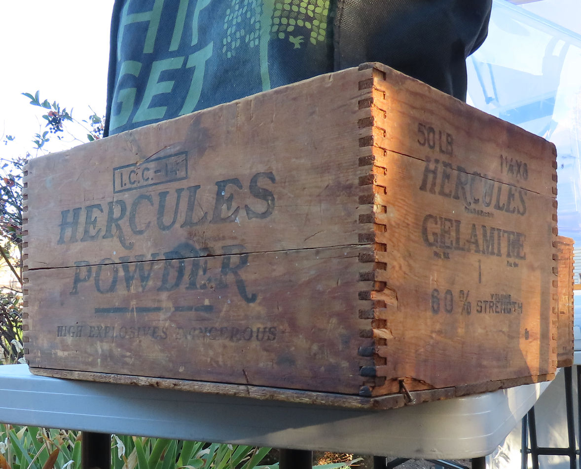 Hercules Gelamite Box...