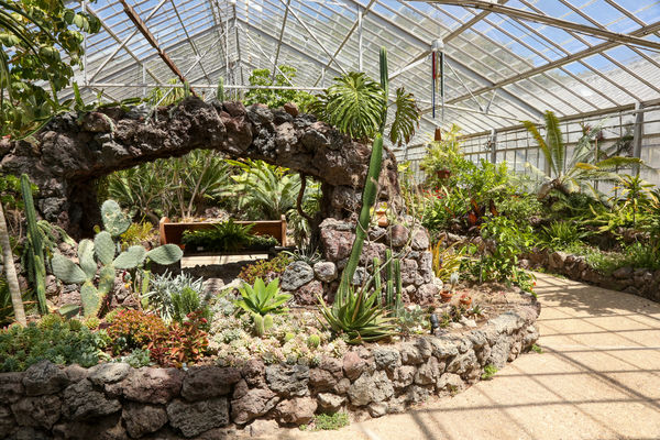 Glass houses for botanical gardens...