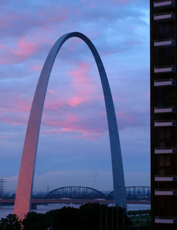 Arch in St. Louis, Missouri at sunset...