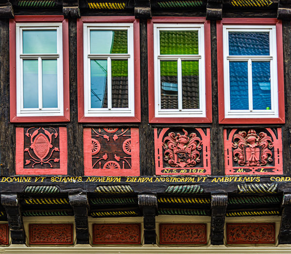 4 - Detail of decorative facade of the guild house...