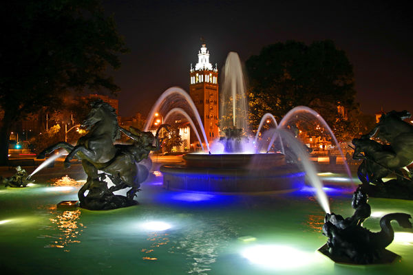J. C. Nichols Fountain in Kansas City, Missouri: 1...
