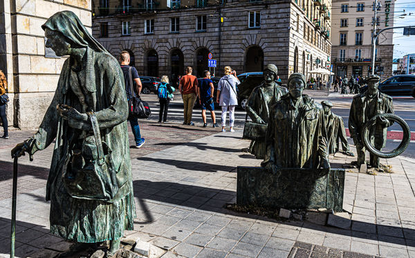 6 - "Anonymous Pedestrians" sculpture group on Swi...