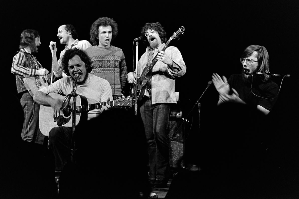 Harry Chapin (front left) and band, © 1974 Bill Bu...