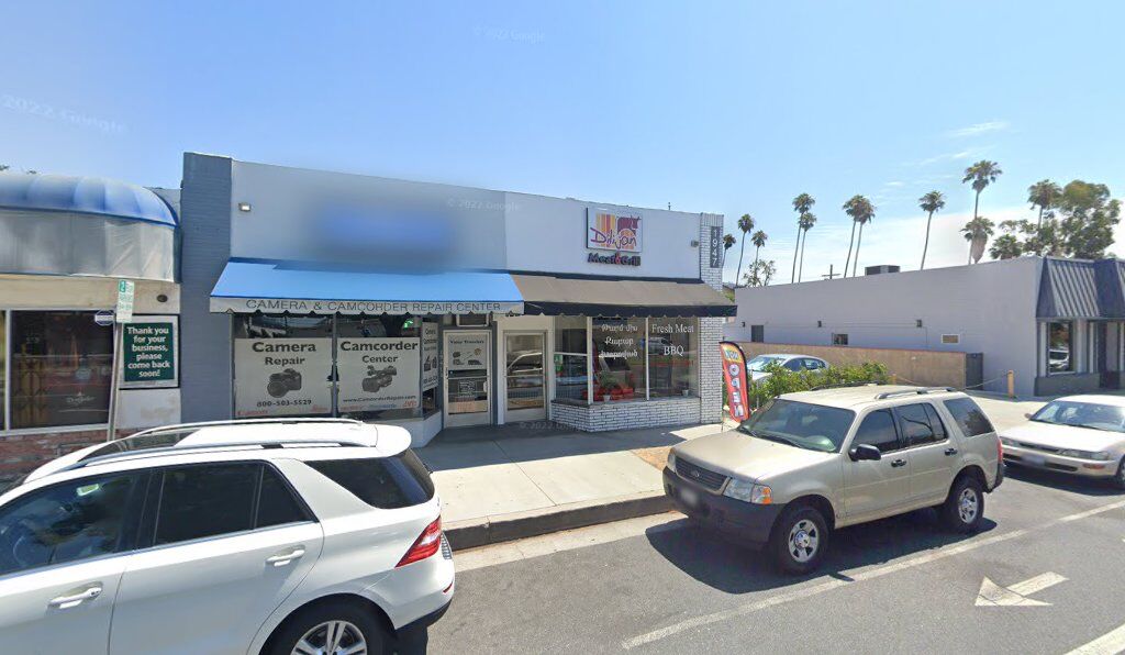 Camera Repair Center Has anyone know if this business is legit or not