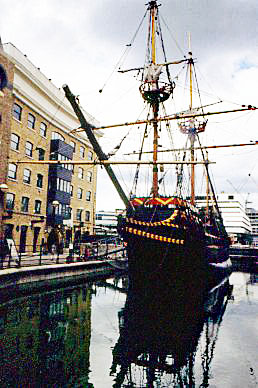 1997 Southwark - Gabriel's Wharf - the Golden Hind...