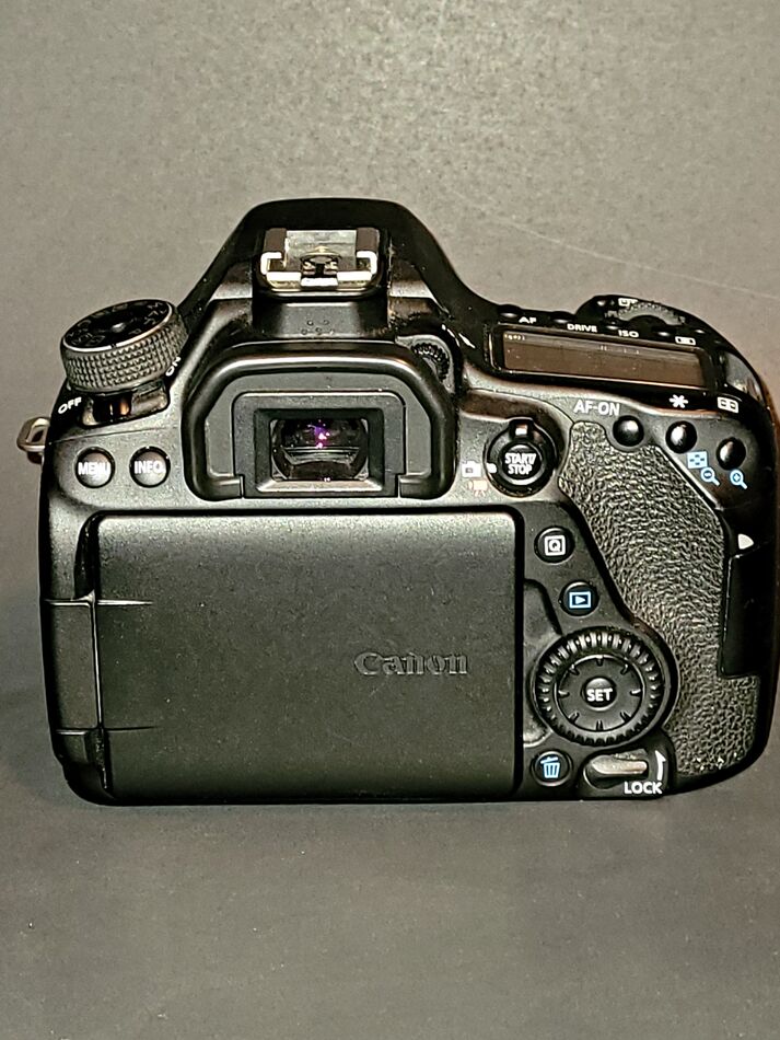 ***SOLD*** Canon EOS 80D & 18135 mm lens I have decided to go