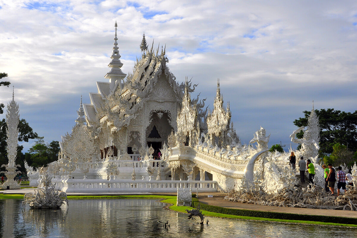1 - Chiang Rai - Wat Rong Khun/White Temple...