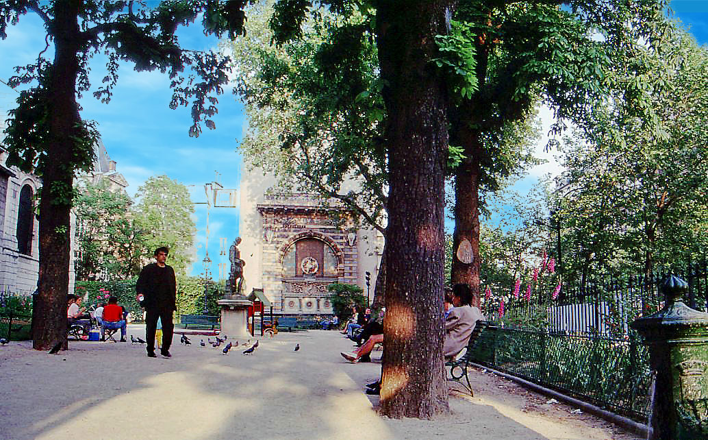 1992:  Paris: In the park at St. Germain-des-Pres....