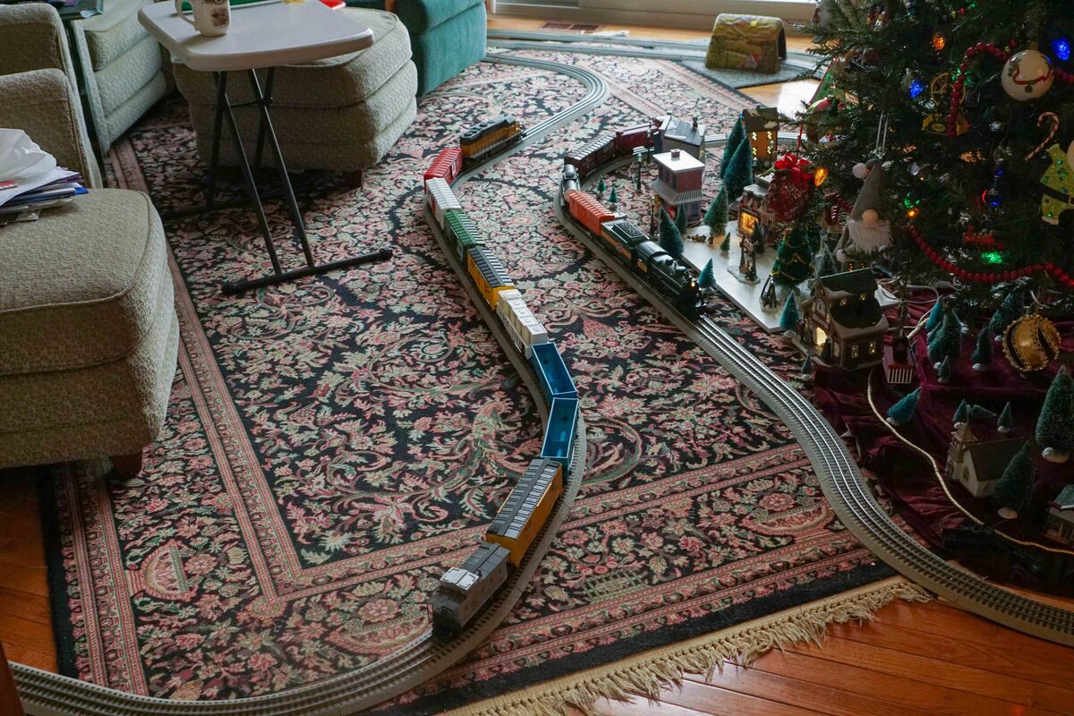 That is a $10,00.00 rug by the way.  Why would any...