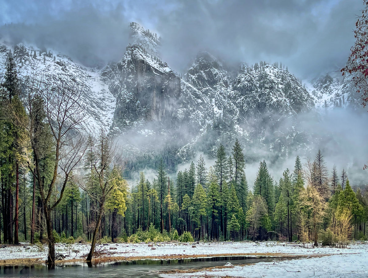 4 Looking across the Merced River up towards Taft'...