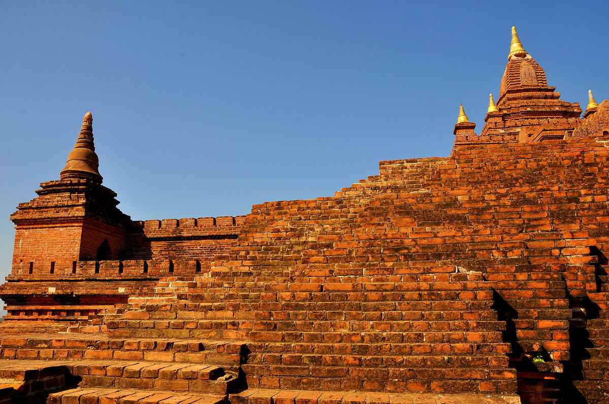 3 - Pyathetgyi temple: Flank of the building entir...