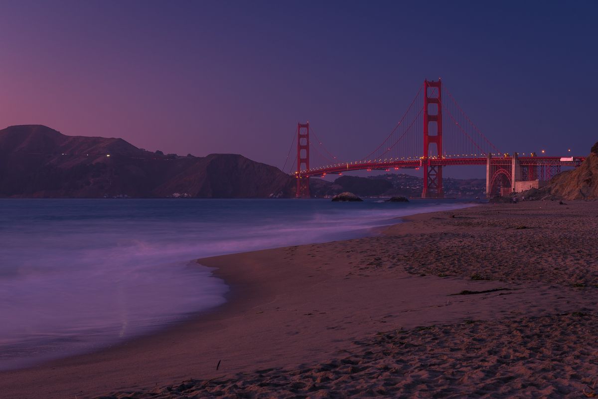 Iconic Golden Gate Bridge...