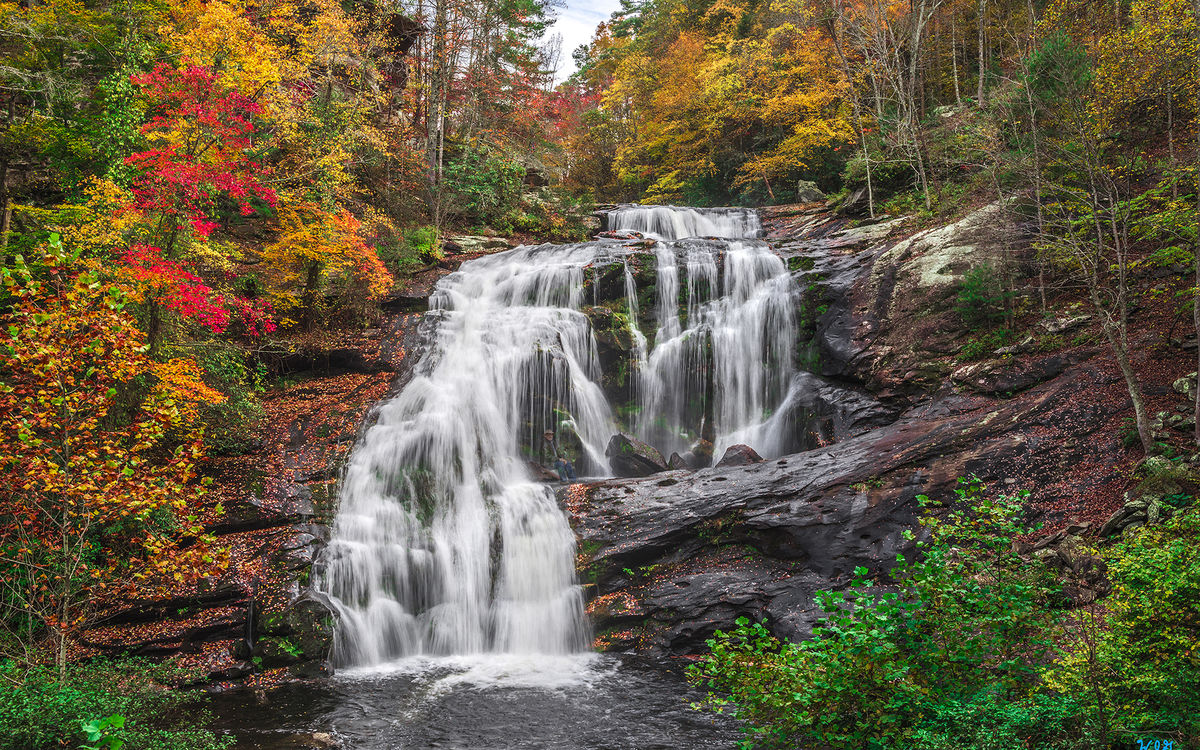 Looking for waterfalls in the Pigeon Forge Gatlinburg area: My wife and ...