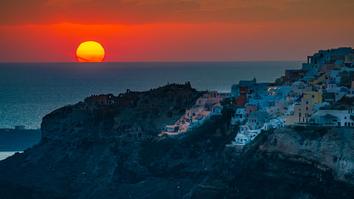 Sunset Oia, Santorini Greece...