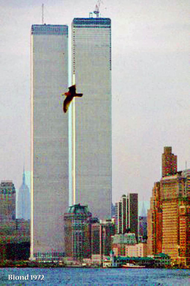 1972 September NYC    WTC under construction   Vie...