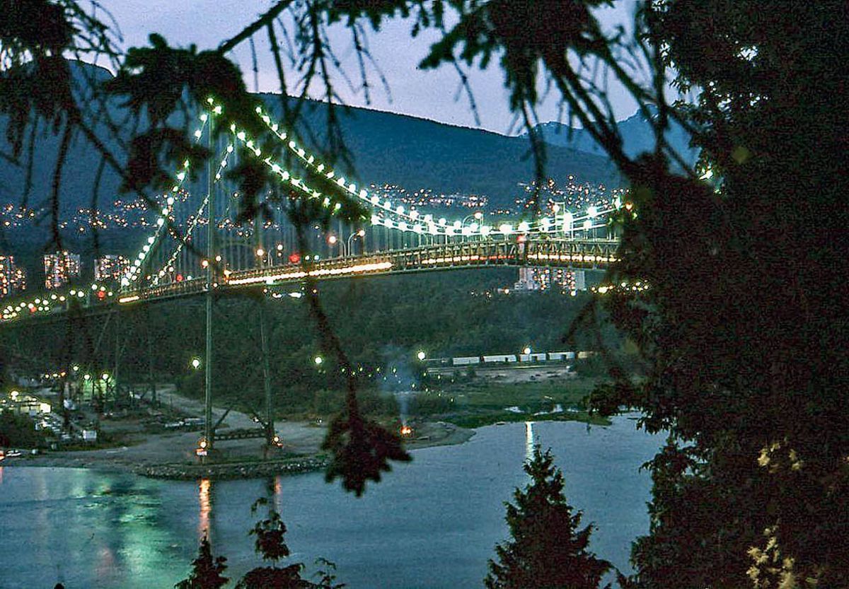1989 June Vancouver, Canada  Lion Gates Bridge - P...