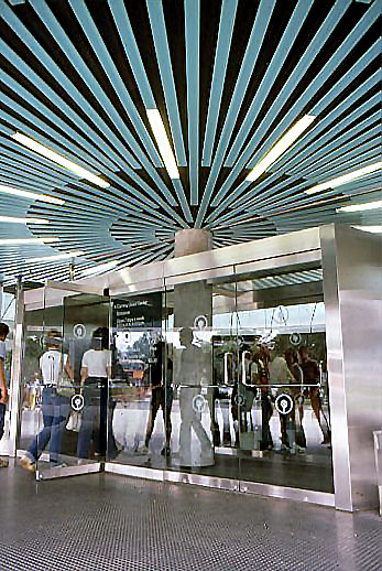 1981 Corning, NY  Corning Glass Building  Lobby En...