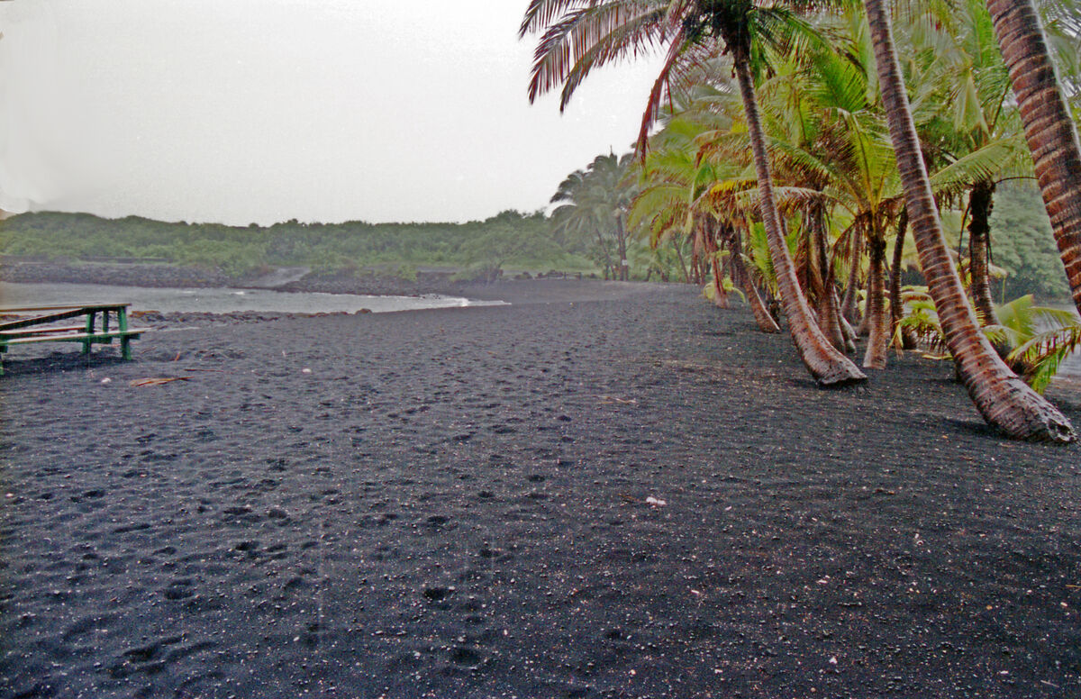 Hawaii Beaches Hidden Gems The focus is generally on Waikiki, but if