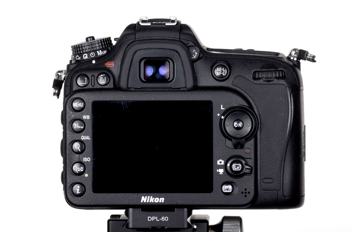 Nikon D7100 (Original Owner Shutter Count 7169) Sold Many thanks
