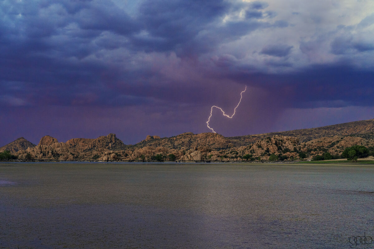 Waiting for the Rain Yesterday at Willow Lake. Looked like it was going to storm but the rain