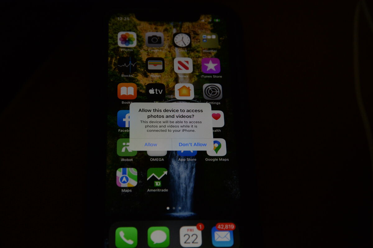 Cell Phone Pictures (Page 2): Just did! Take the charger cord connect