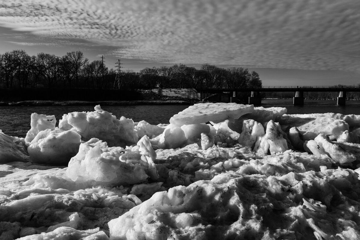 Ice Jam On the Kankakee River, just below the dam at Wilmington, IL