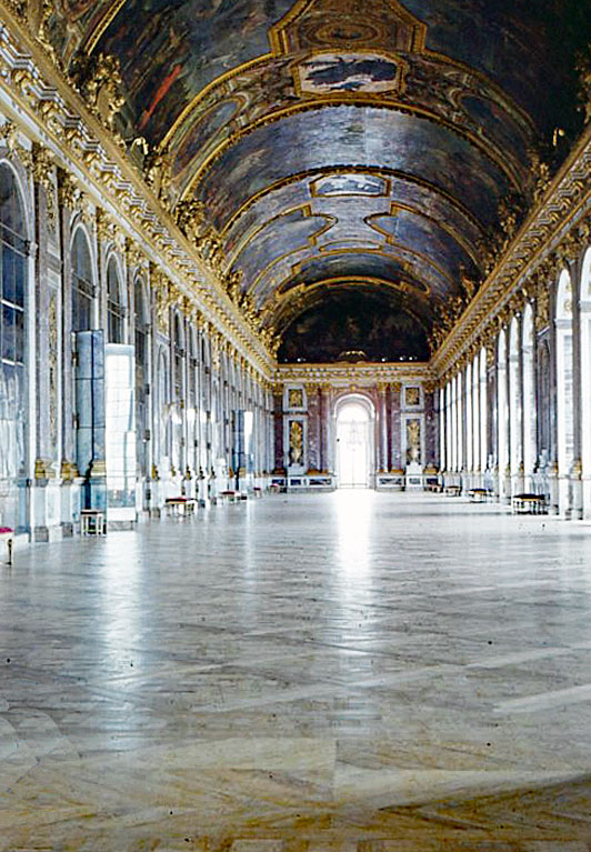 1965 Versailles, France      Hall of Mirrors in Ve...