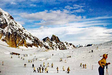 1955 December  Garmish, Germany  Skiers on Zugspit...