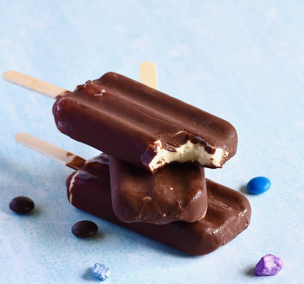 Chocolate Ice Cream Bar This is my fist shot of ice cream. Next time I