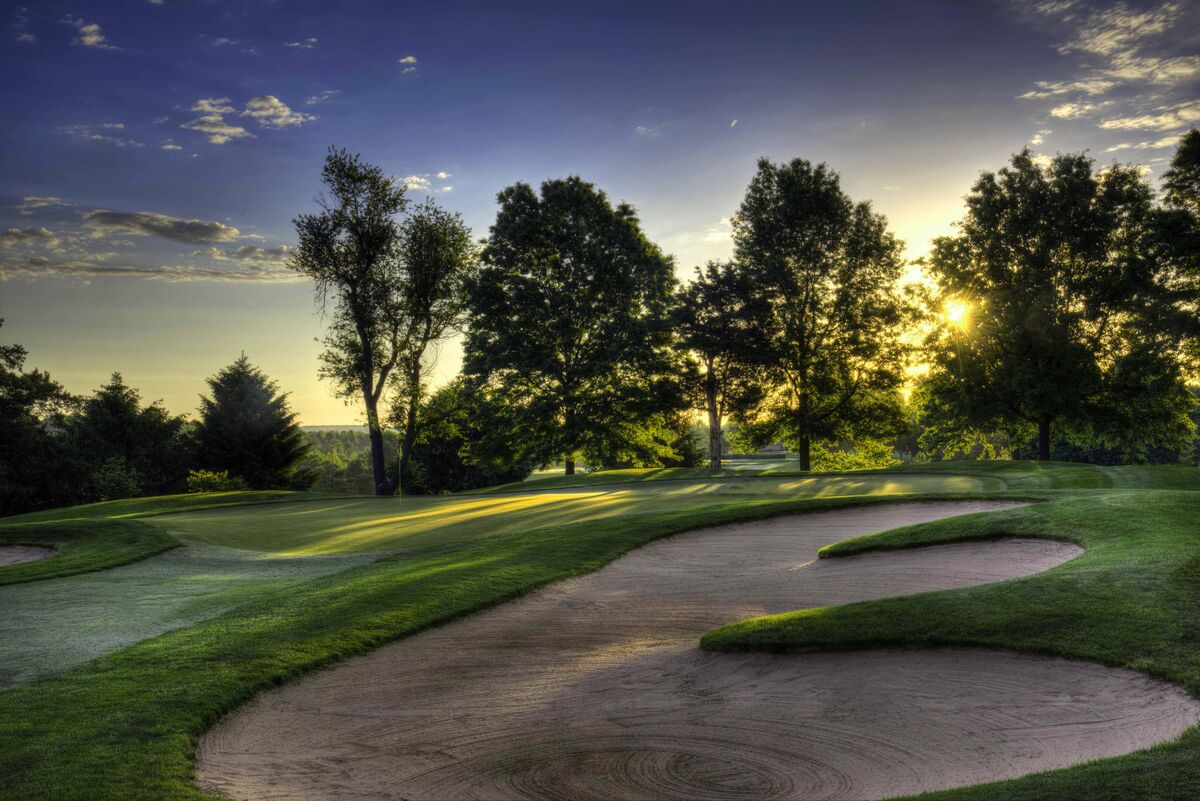 Sunrise at Hickory Hills in Springfield, MO....
