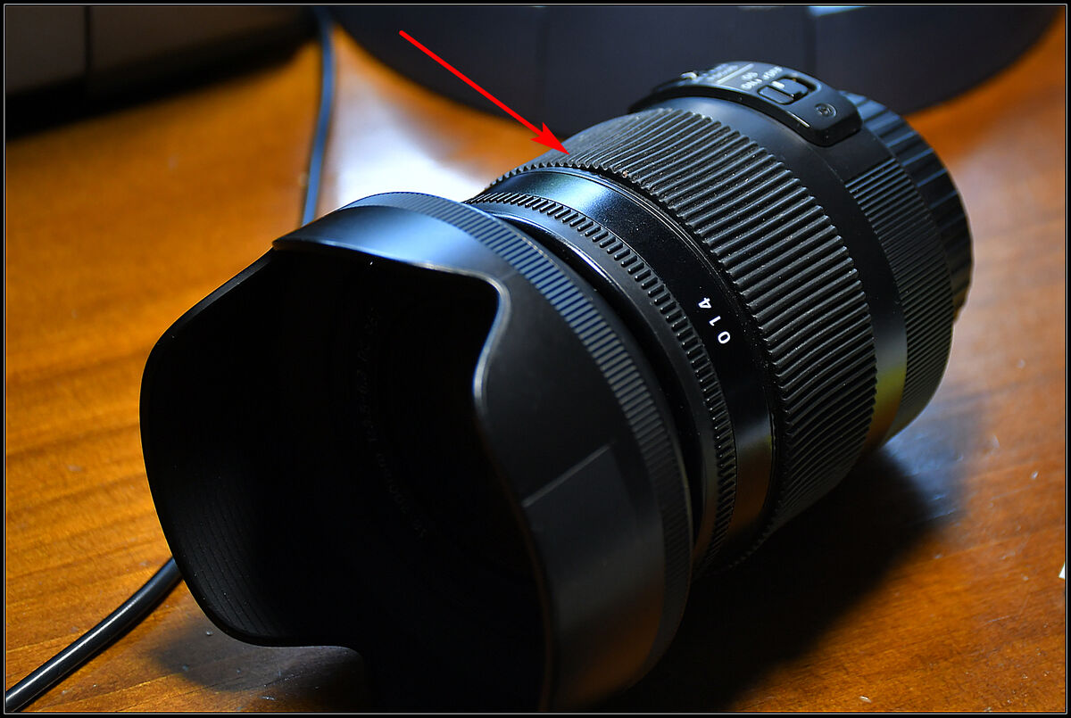 Bulging rubber grip ring The grip ring on my Sigma 18200mm "C" lens