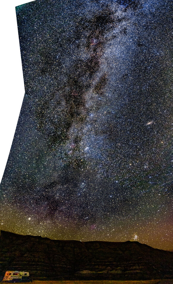 Milky Way(16mm,f3.5,2x20x30sec,ISO3200)_PI_ABE_MSt...