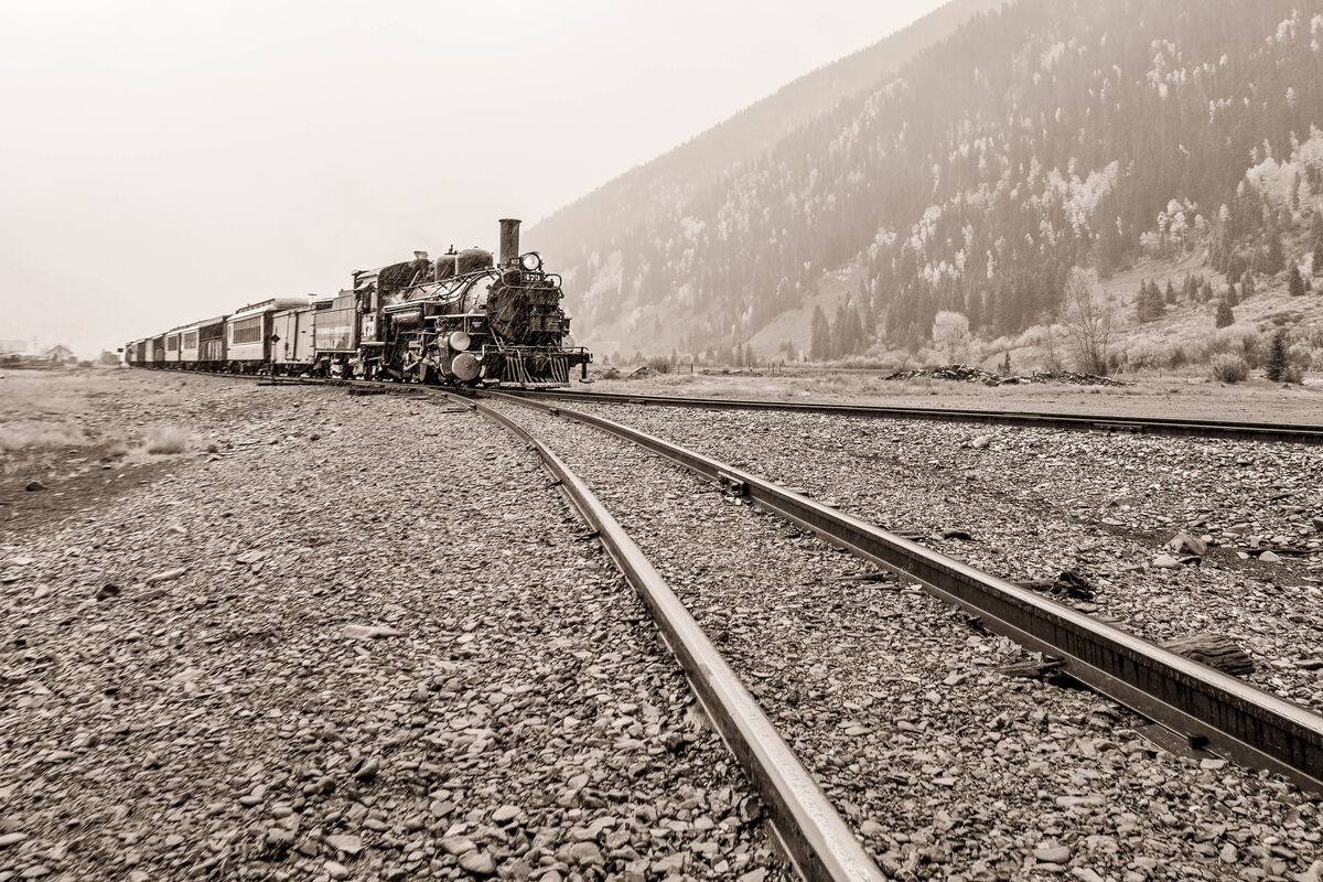 Just because I like sepia and old trains look good...