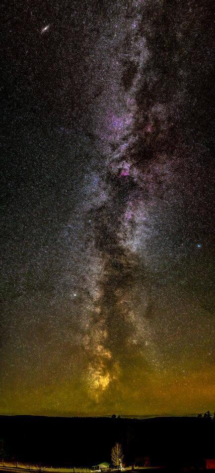 Milky Way (Download: 25% of full scale)...