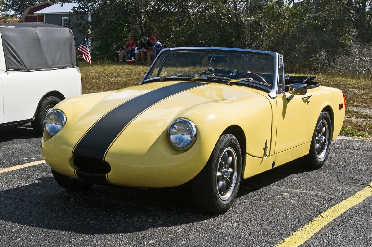 MG Midget with a nose job ??? - never located the ...