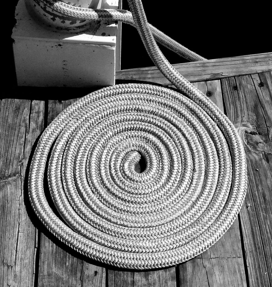Magnificently wound nautical rope in spectacular n...