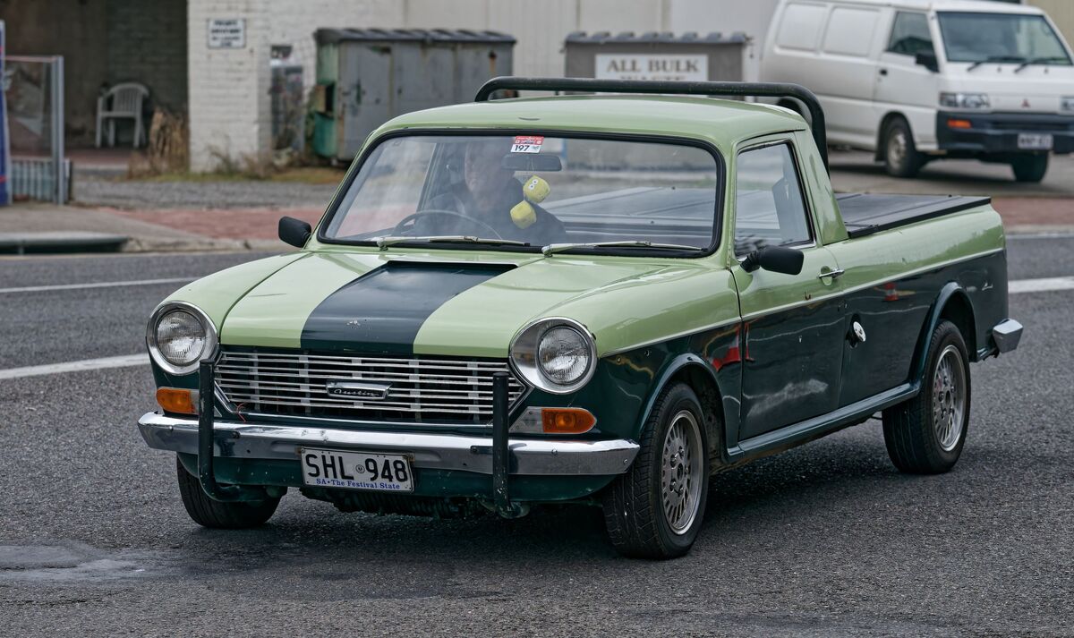 1969-1971 Austin 1800 MkII Ute. With front wheel d...