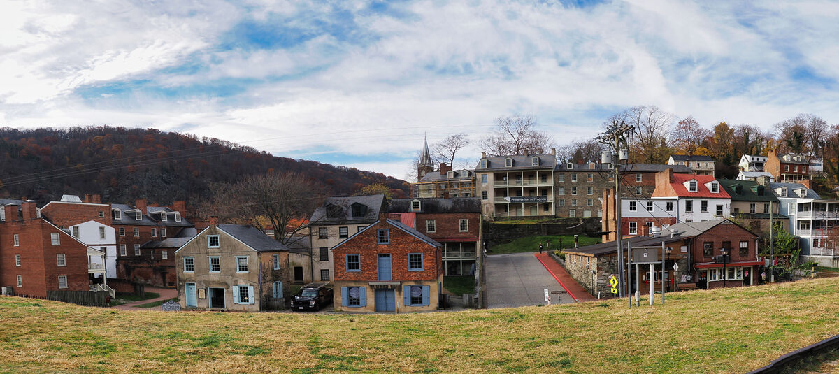 Small pano of Harpers Ferry (upper) from the train...