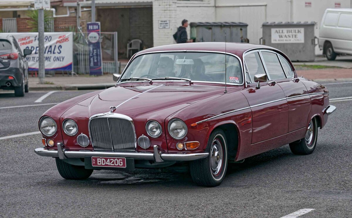 1966-1970 Jaguar 420G, a continuation of the Mark ...