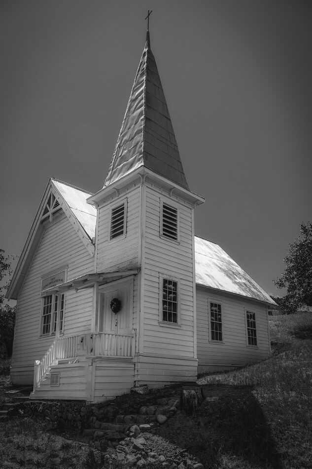 Little White Church Image 1 Original color image Image 2 B/W