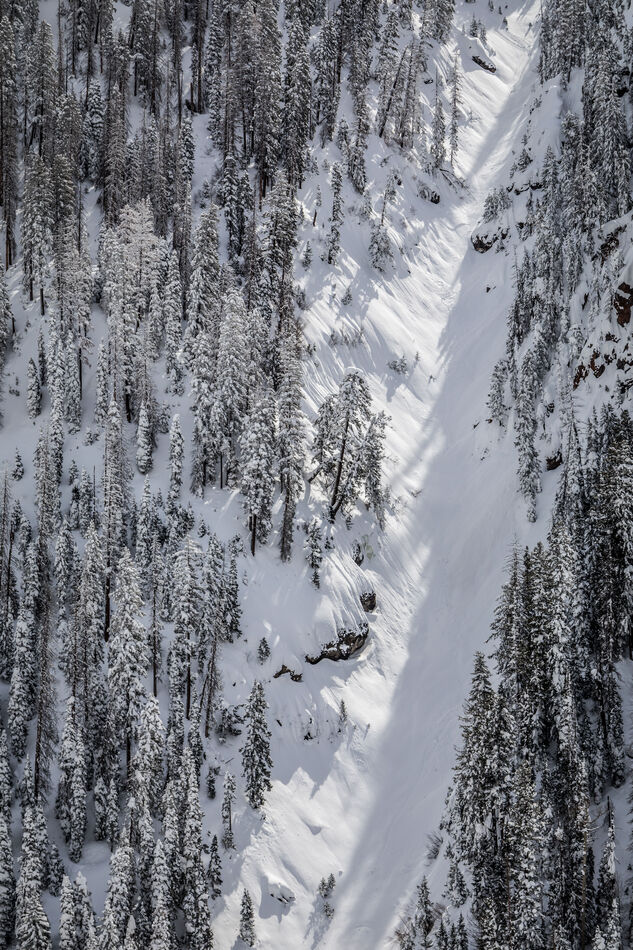 Small avalanche chute...