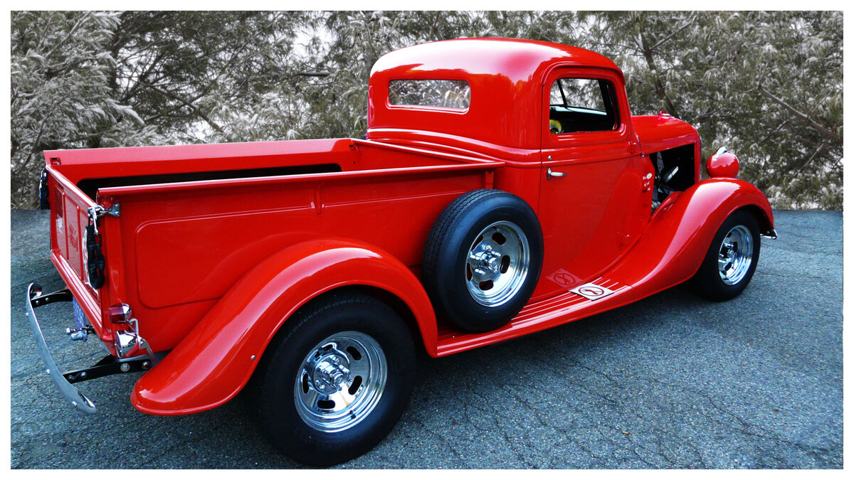 '37 Ford...