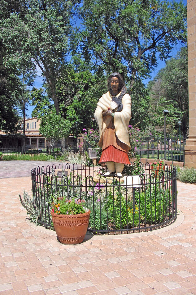 The statue of Kateri Tekakwitha - August 2007 - So...