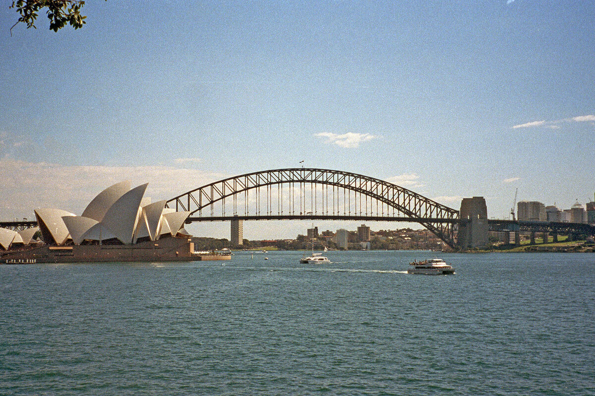 The Sydney Harbour Bridge, in Sydney, Australia - ...