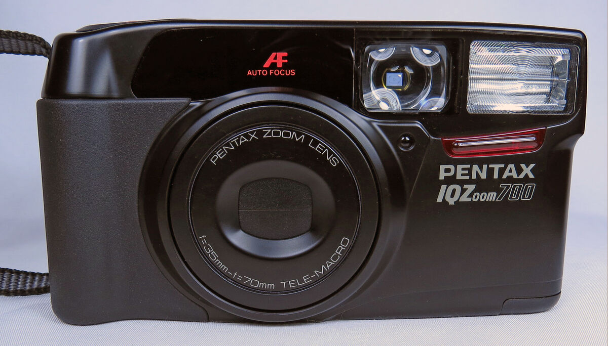 Pentax IQZoom 700 35mm Point & Shoot Film Camera with Operating Manual
