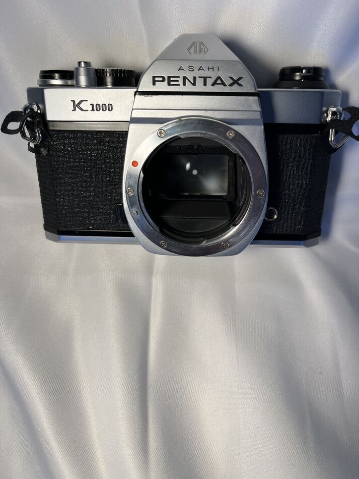 Sold Free Pentax Asahi K1000 with Vivitar 50 mm F1.9 in excellent